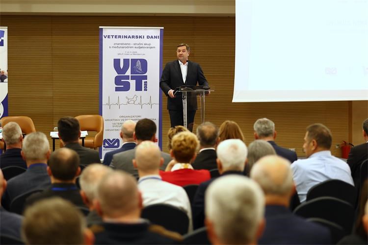 Slika /slike/DIRH - Mikulić veterinarski dani.jpg